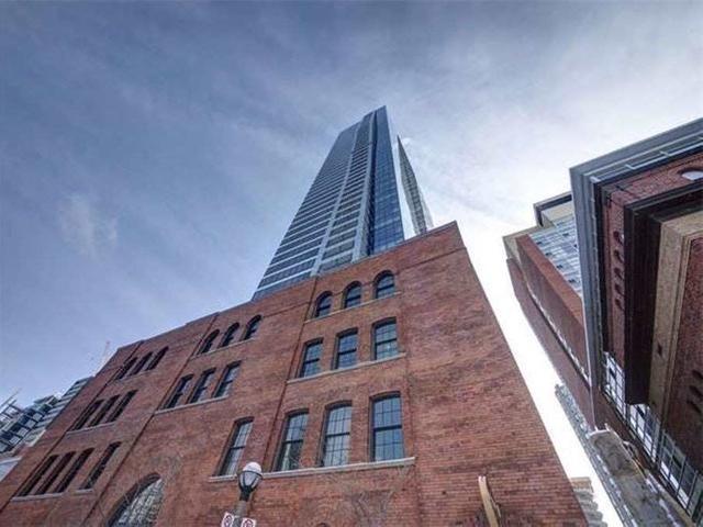 305 - 5 St Joseph St