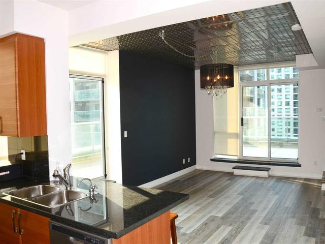 508 - 1 Avondale Ave