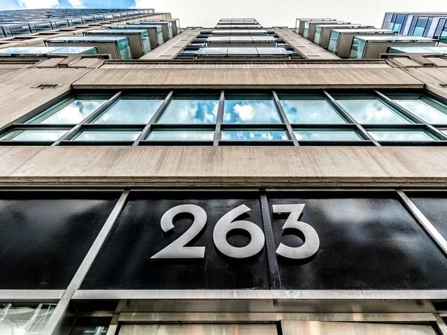 205 - 263 Wellington St W