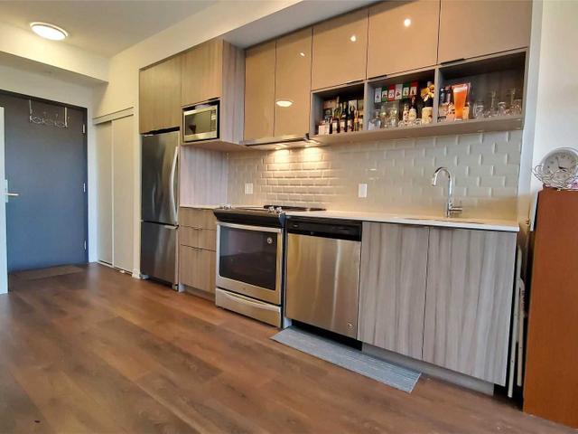 418 - 52 Forest Manor Rd