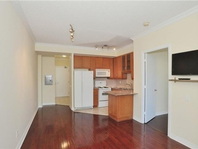 512 - 60 Byng Ave