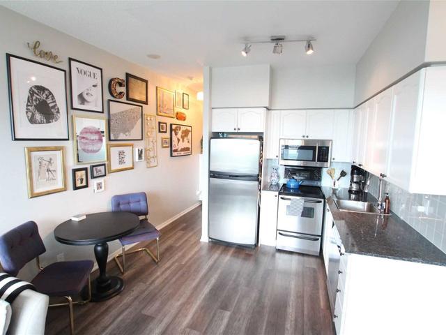 817 - 231 Fort York Blvd