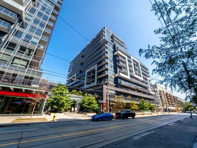 1114 - 1030 King St W