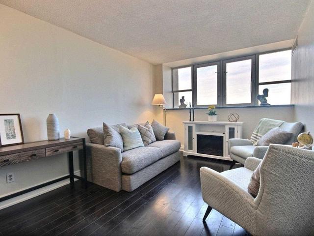 UPH 109 - 797 Don Mills Rd