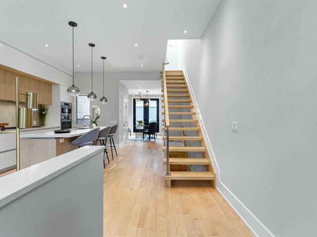 111 Walnut Ave