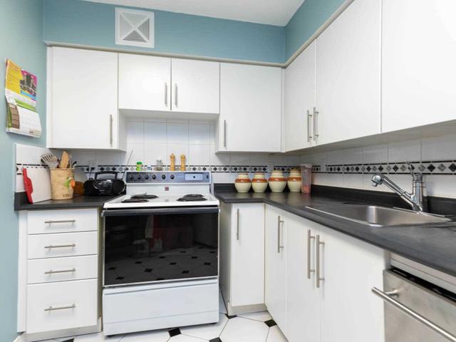 1403 - 250 Queens Quay W