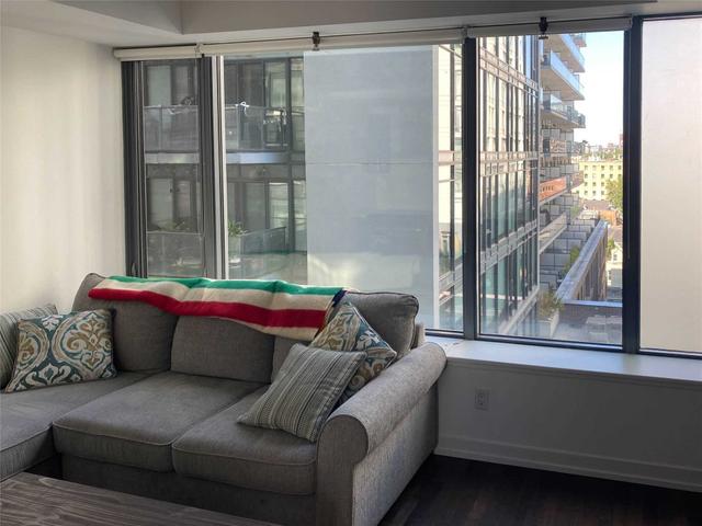 913 - 95 Bathurst St