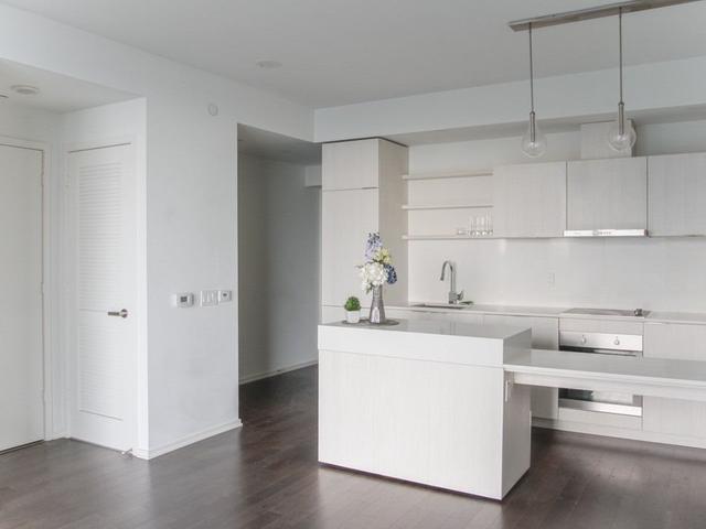 3809 - 16 Bonnycastle St