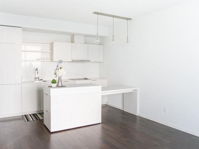 3809 - 16 Bonnycastle St