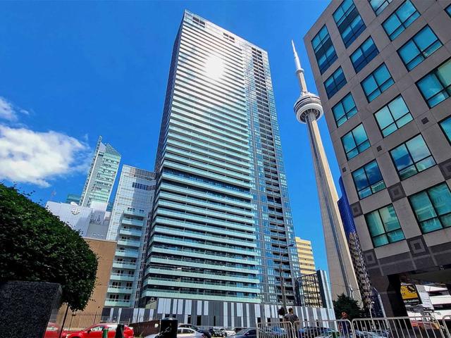 3514 - 300 Front St W