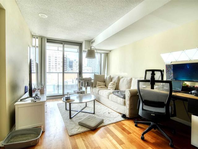 1804 - 37 Grosvenor St