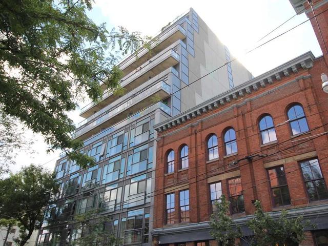 1006 - 127 Queen St E