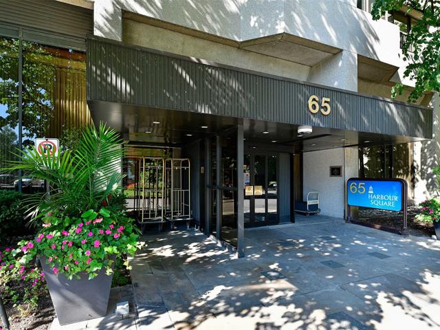 1310 - 65 Harbour Sq