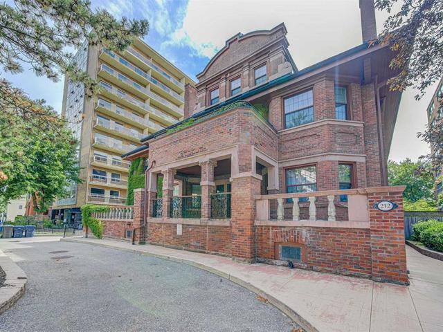 202 - 212 St George St