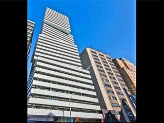 2706 - 200 Bloor St W