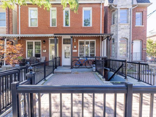 30 Clinton St