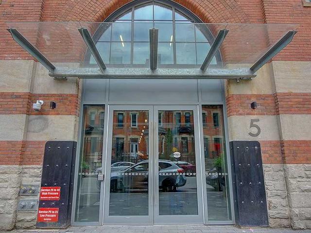 3710 - 5 St Joseph St