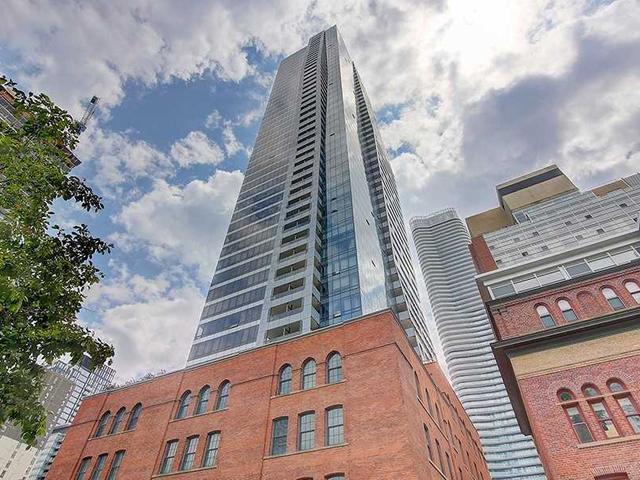 3710 - 5 St Joseph St