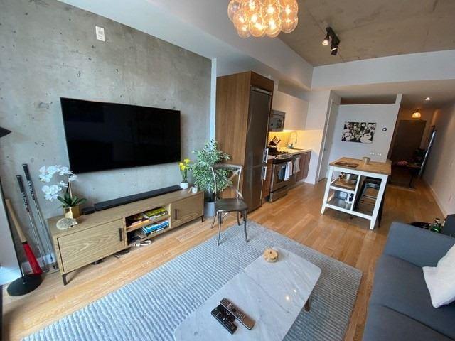 809 - 25 Stafford St