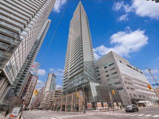 1202 - 832 Bay St