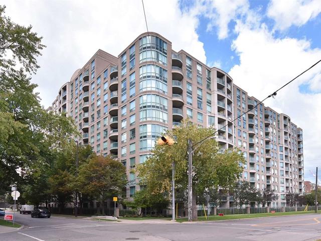 810 - 8 Pemberton Ave
