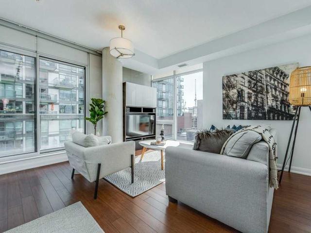 910 - 205 Frederick St