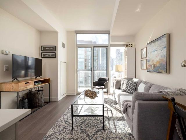 1912 - 105 George St