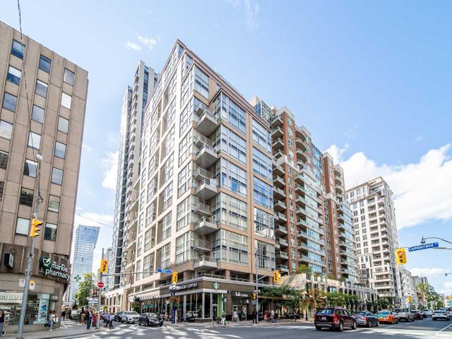 905 - 80 Cumberland St