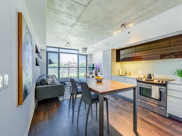 307 - 8 Gladstone Ave