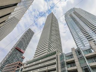 4309 - 2221 Yonge St