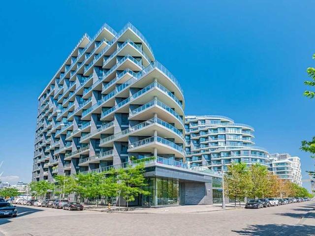 417 - 1 Edgewater Dr