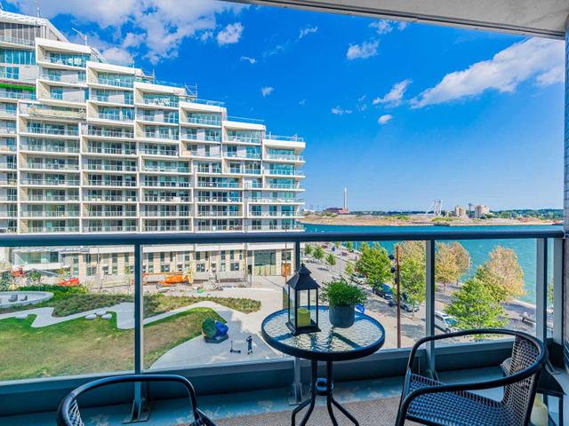 417 - 1 Edgewater Dr