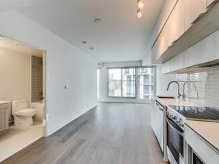 2711 - 181 Dundas St E