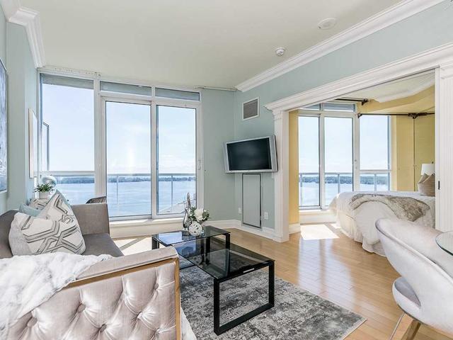 2305 - 208 Queens Quay W