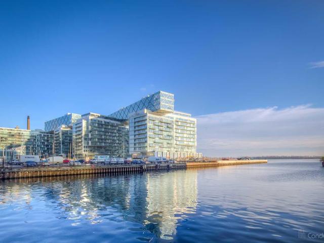 403 - 39 Queens Quay