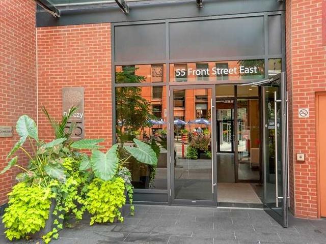611 - 55 Front St E