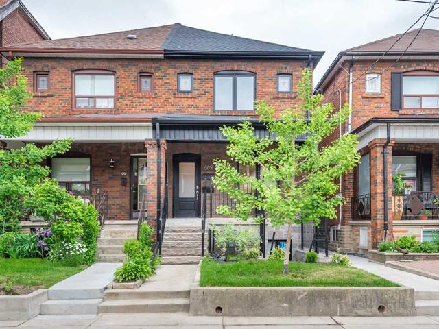 A - 689 Manning Ave