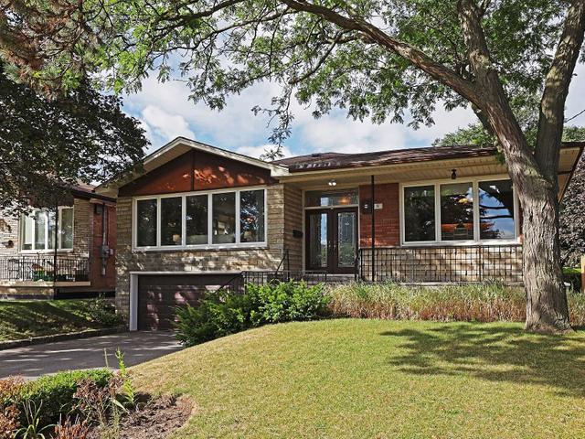 24 Cedar Springs Grve