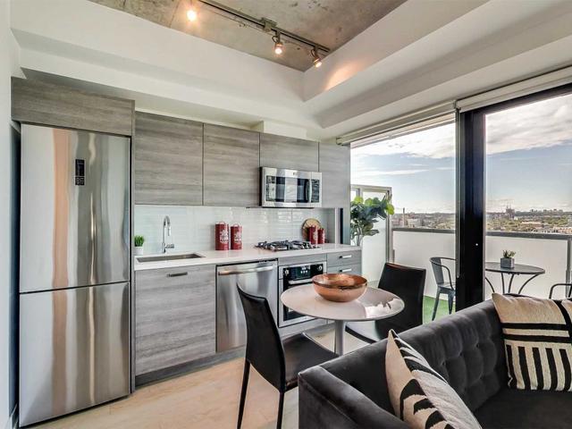 2505 - 11 Charlotte St