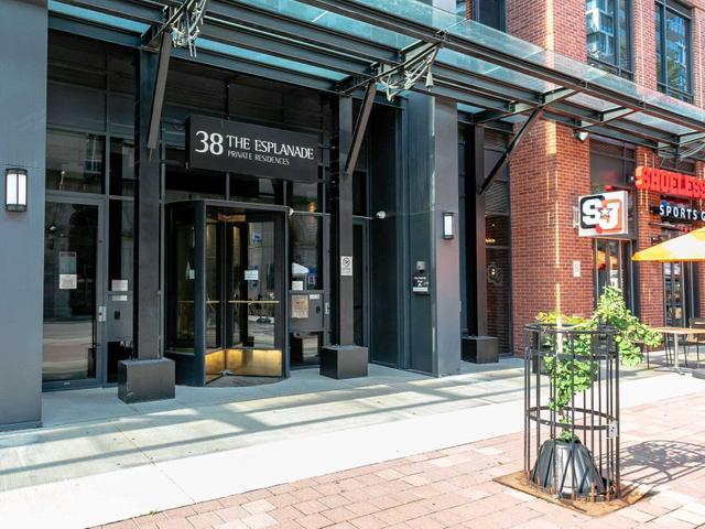 1408 - 38 The Esplanade
