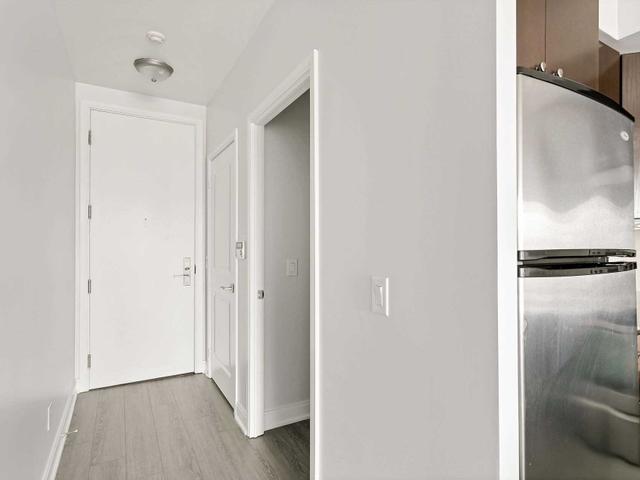 1408 - 38 The Esplanade