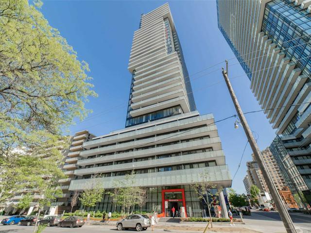 2903 - 185 Roehampton Ave