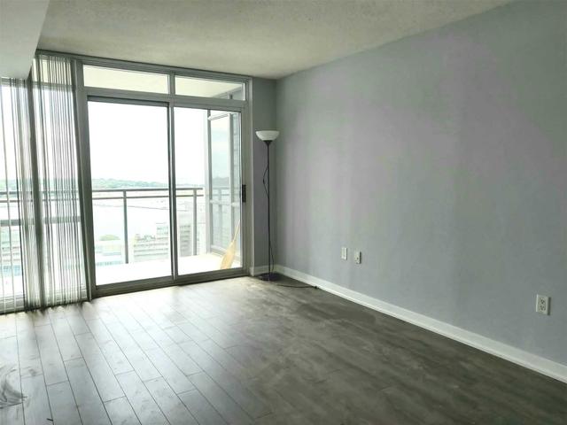 2511 - 15 Fort York Blvd