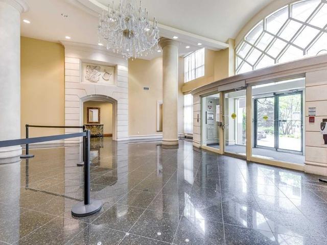 515 - 23 Lorraine Dr