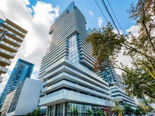 2507 - 185 Roehampton Ave