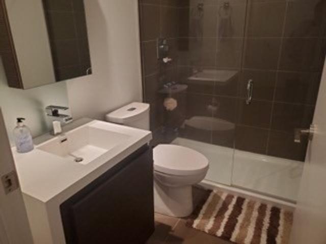 428 - 1030 King St W