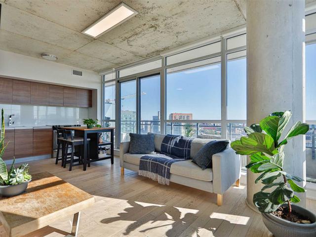 1708 - 20 Minowan Miikan Lane