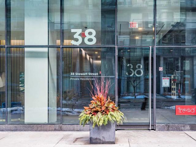 603 - 38 Stewart St