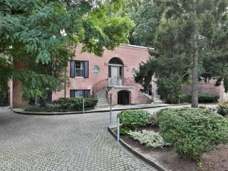 40 Glen Edyth Pl