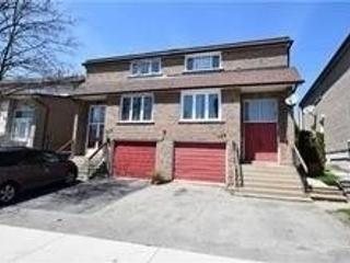 Unit 1 - 143 Dollery Crt